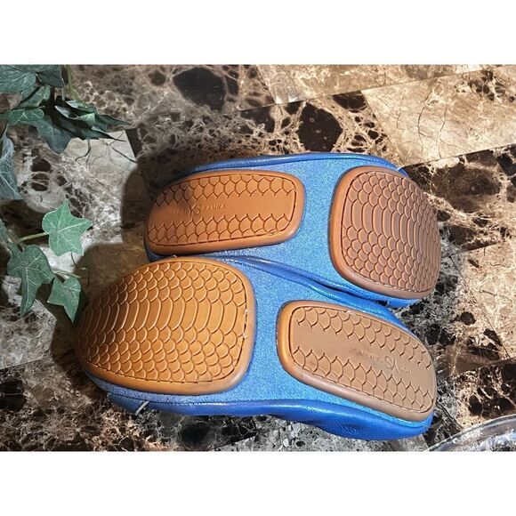 Yosi Samra Blue Leather Foldable Flats Size 6 NWOT - Picture 2 of 4